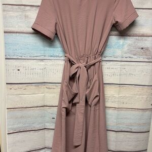 Elegant Mauve Midi Dress
